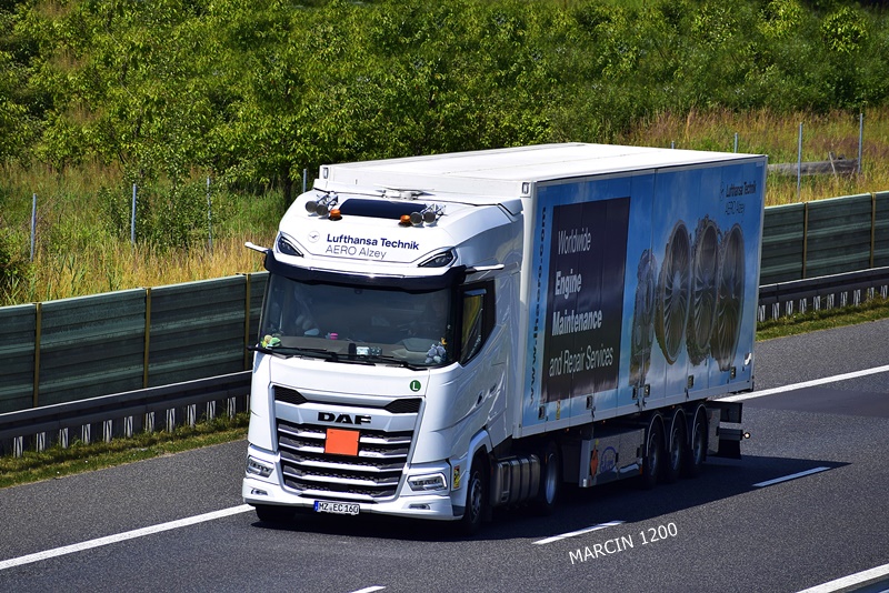 _DSC5159-crop-Lufthansa Technik-EKERI-DAF XG.JPG