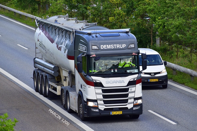 _DSC4350 DEMSTRUP-crop-SCANIA R500 NG.JPG