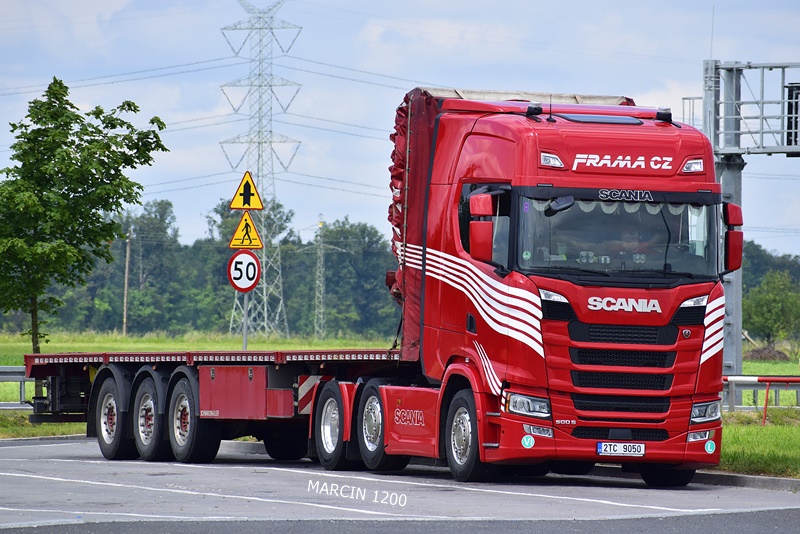 _DSC3710-crop-FRAMA CZ-SCANIA S500.JPG