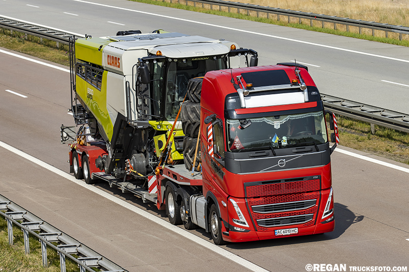 Volvo FH5 Negabarit.jpg