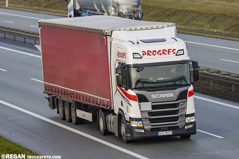 Scania 460R Super - Progres.jpg