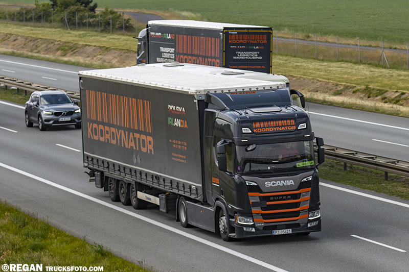 Scania 460r Super Koordynator.jpg