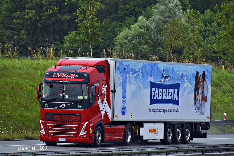 _DSC5740-crop-LIGATO-VOLVO FH V.JPG