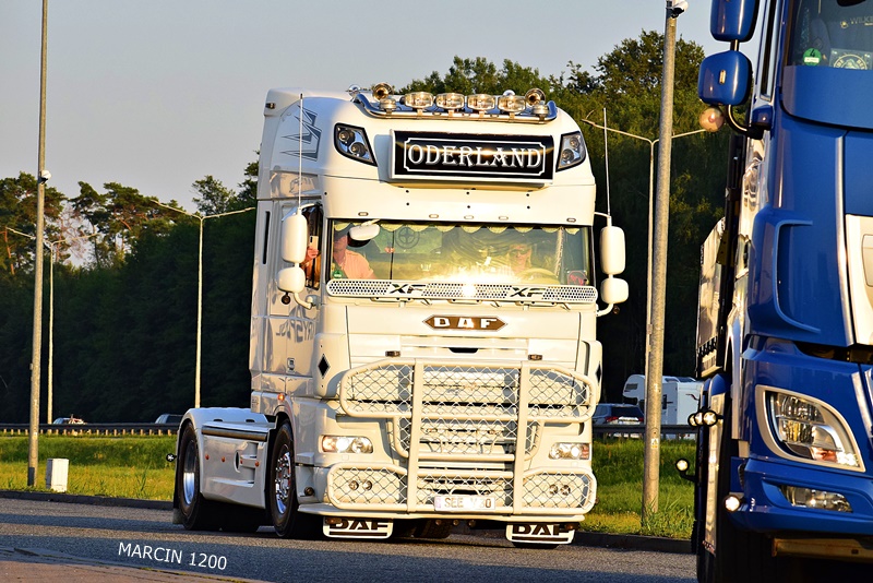 _DSC5652-crop-Oderland-DAF XF105.JPG