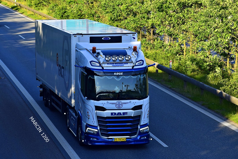 _DSC5012 KLAUS MICHAELSEN TRANSPORT-crop-DAF XG.JPG