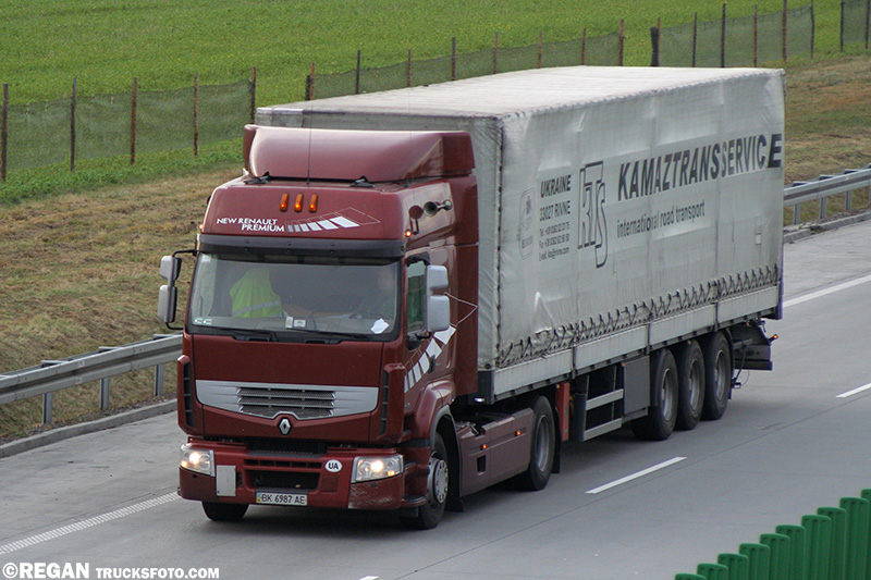 Renault Premium - Kamaztransservice.jpg