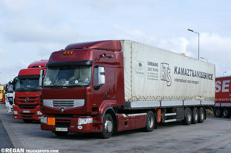 Renault Premium KTS.jpg