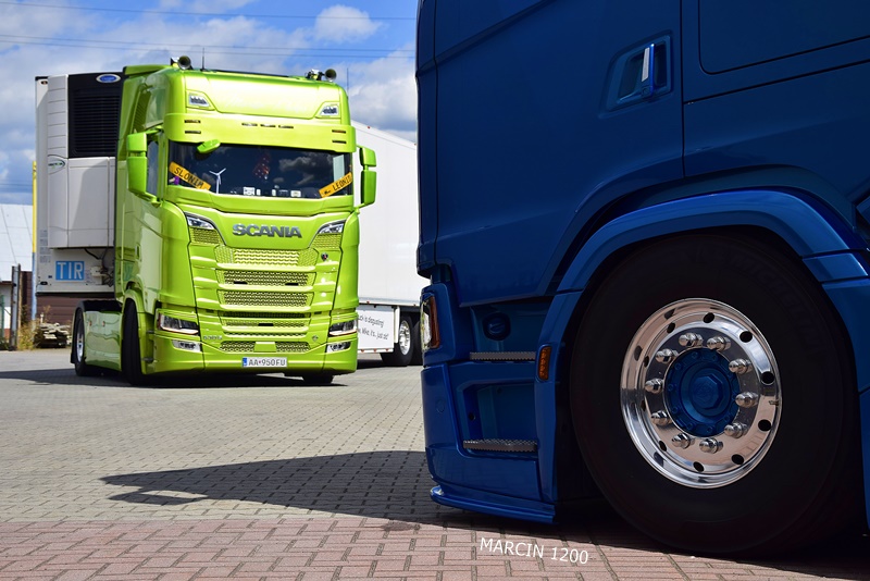 _DSC6290-crop-Martin Pakos-SCANIA S530 V8.JPG