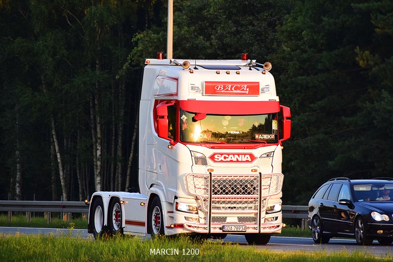 _DSC5689-crop-BACA-SCANIA.JPG