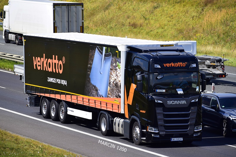 _DSC6082-crop-VERKATTO-SCANIA S500-WIELTON.JPG