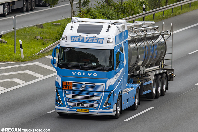 Volvo FH5 - Intveen.jpg