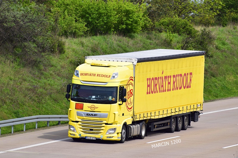 _DSC1910 HORVATH RUDOLF-crop-DAF XF 106 II.JPG