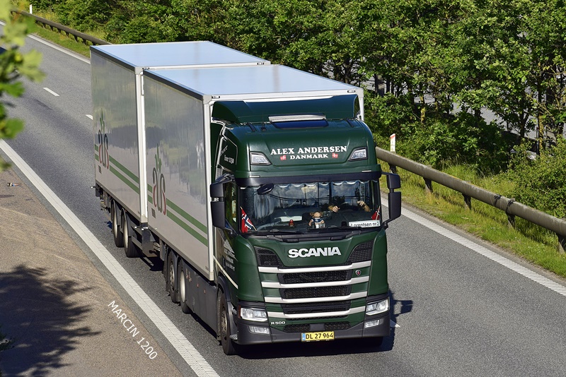 _DSC4966 ALEX ANDERSEN-crop-SCANIA R500 NG.JPG