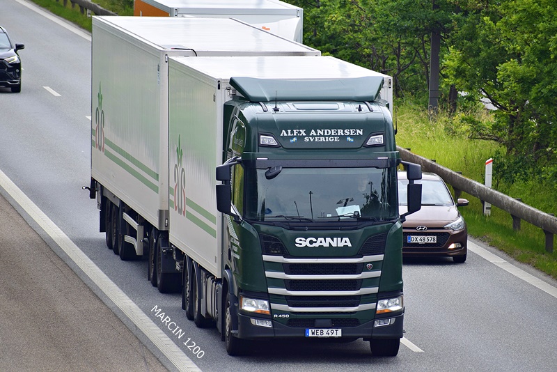 _DSC4692 ALEX ANDERSEN-crop-SCANIA R450 NG-25,25m.JPG