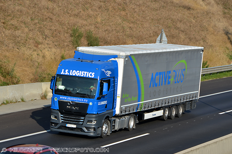 MAN_TGX_J.S. Logistics_1194.JPG
