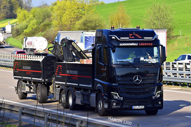 _DSC2736 SCHOCKEMOHLE LOGISTICS-crop-Mercedes-Benz ActrosL MP5.JPG