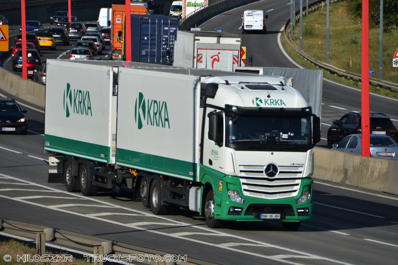 Mercedes Benz Actros MP4KRKA_1650.JPG