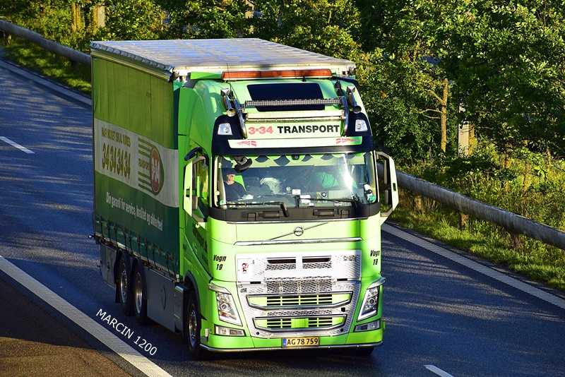 _DSC4216 3X34 TRANSPORT-crop-VOLVO FH IV.JPG
