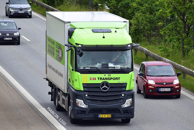 _DSC4892 3X34 TRANSPORT-crop-Mercedes-Benz Actros MP5.JPG