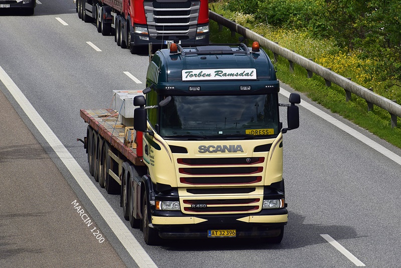 _DSC4583 TORBEN RAMSDAL-crop-SCANIA R450.JPG