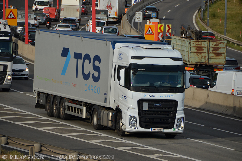 FORD F-Max_TCS Cargo_1718.JPG