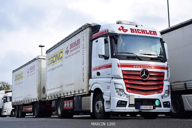 _DSC3307-crop-Mercedes Benz Actros MP4-Bichler.JPG