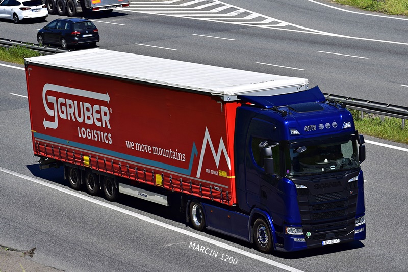 _DSC3318-crop-GTG-SCANIA S NG.JPG