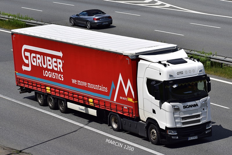 _DSC3902-crop-GTG-SCANIA S NG.JPG