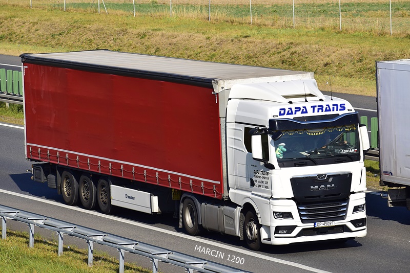 _DSC6665-crop-DAPA TRANS-MAN TGX II.JPG