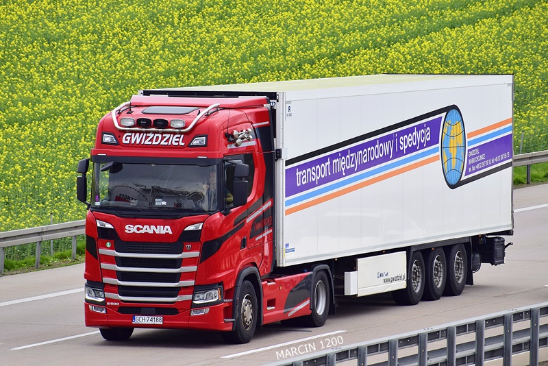 _DSC1549 GWIŹDZIEL-crop-SCANIA S500 NG.JPG