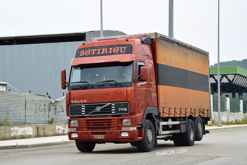 _DSC7538-crop-SOTIRIOU-VOLVO FH I.JPG