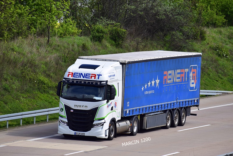 _DSC1523 REINERT-crop-Iveco-S-Way LNG.JPG