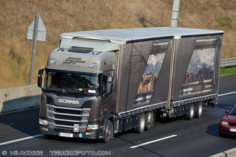 Scania_Grundsätzlich Gruber_1185.JPG