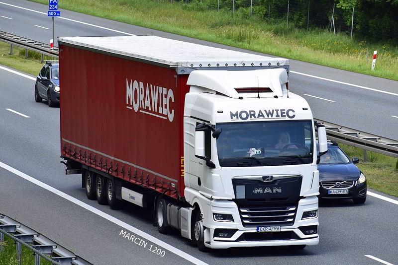 _DSC3671-crop-MORAWIEC-MAN TGX II.JPG