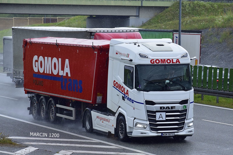 _DSC5755-crop-GOMOLA TRANS-DAF XG.JPG