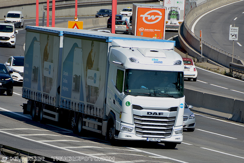Daf XG_Eko-Okna_2516.JPG