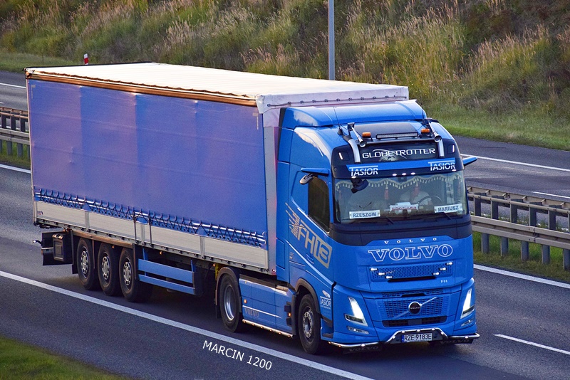 _DSC7147-crop-TASIOR-VOLVO AERO.JPG