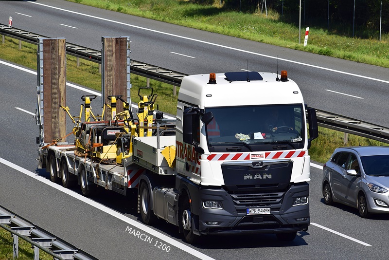 _DSC5939-crop-Strabag-MAN TGX II.JPG