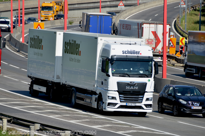 MAN TGX_Schüller_2571.JPG