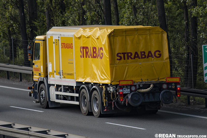 Mercedes-Benz Actros MP2 - Strabag.jpg