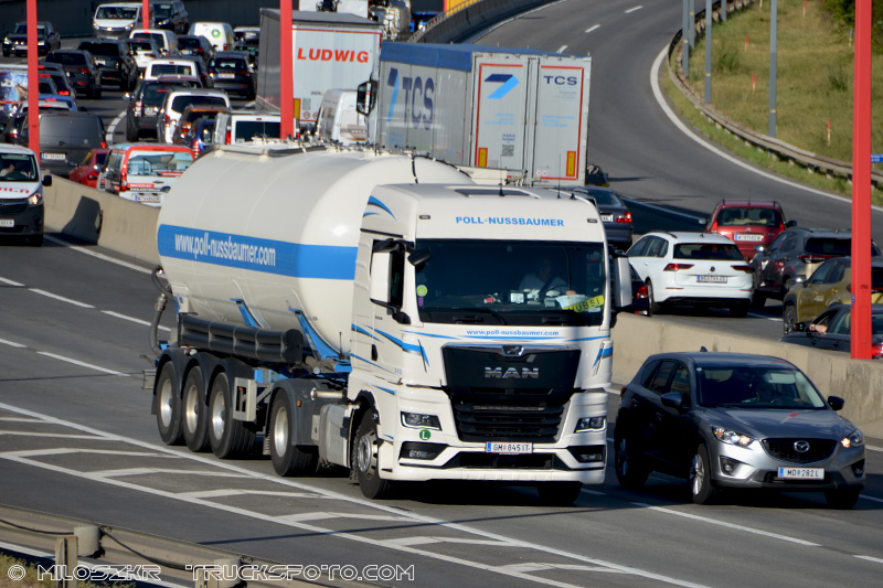 MAN TGX_Poll-Nussbaumer_1519.JPG