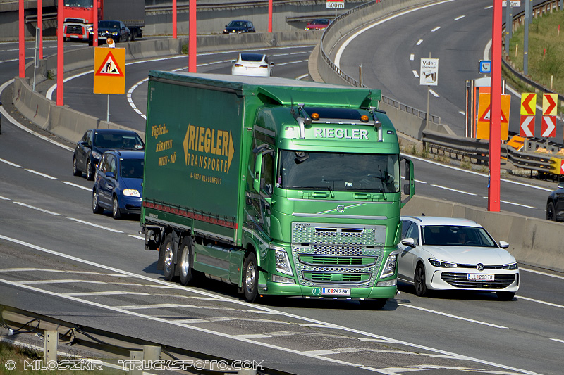 Volvo FH3_Riegler_2061.JPG