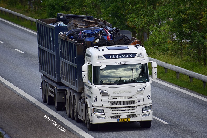 _DSC4342 H.J.HANSEN-crop-SCANIA R NG.JPG
