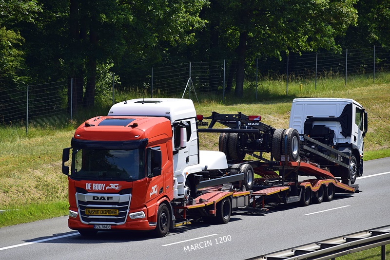 _DSC5039-crop-DAF XD - De Rooy.JPG