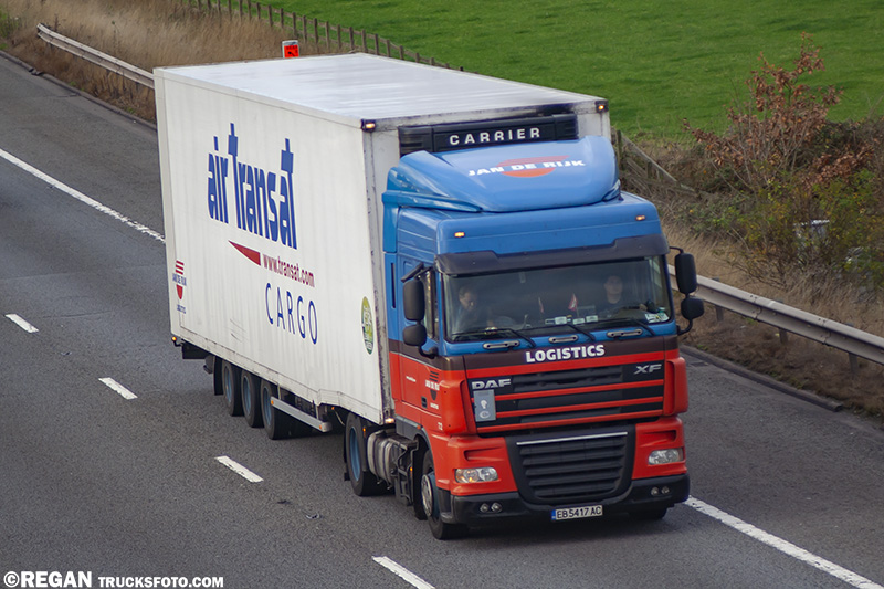 DAF XF105 - JDR.jpg