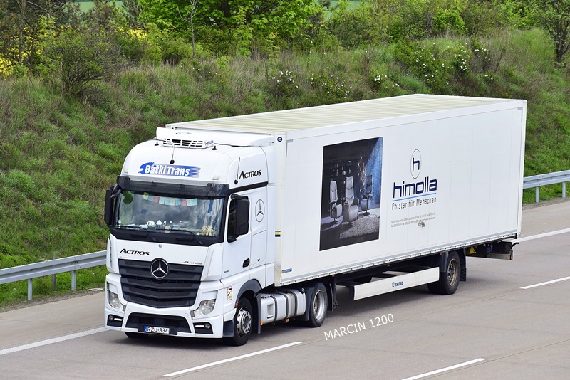 _DSC2071 BATKI TRANS-crop-Mercedes-Benz Actros MP4.JPG