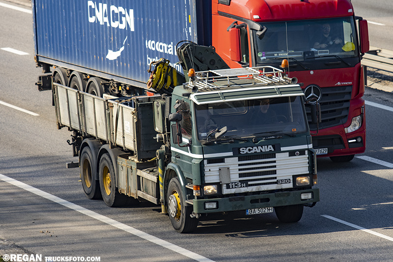Scania 113H 320.jpg