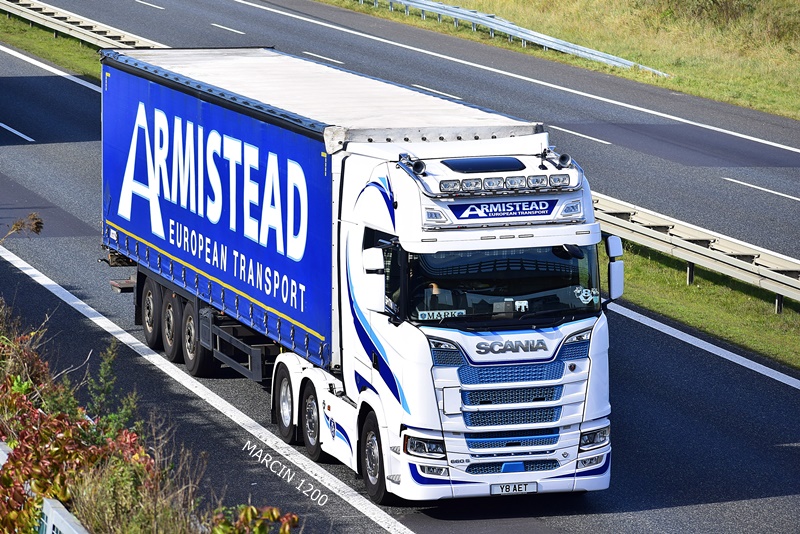 _DSC8030-crop-Armistead-SCANIA S660 V8.JPG