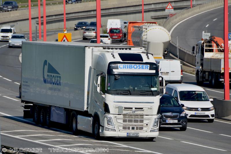 Volvo FH3_Criboser_2565.JPG
