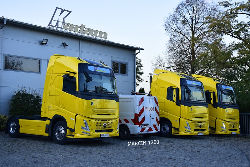 _DSC8448-crop-KADAM-VOLVO FH AERO.JPG